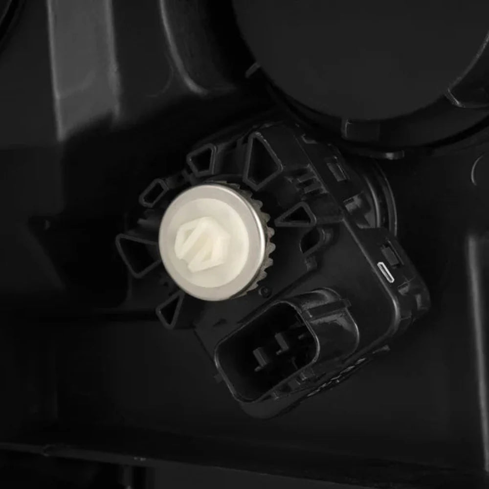 LUXX-Series LED Projector Headlights Tacoma (2024+)